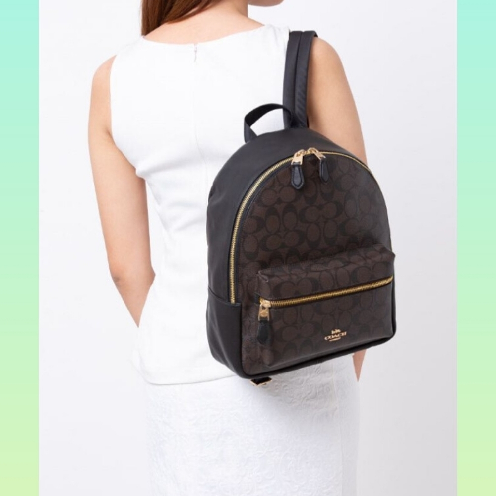 Coach Signature Charlie Backpack - Picture 7 of 8